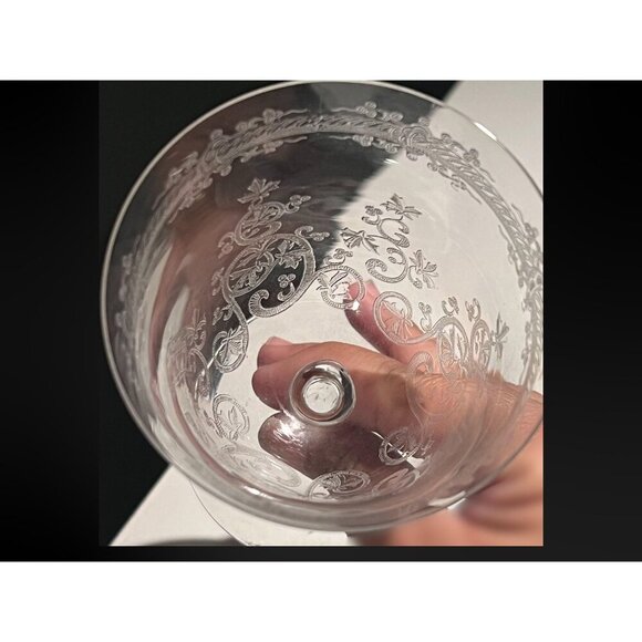 Baccarat Lafayette Wine Glass 5.25" Tall – Made in France, 8 Avail, Never Used - Picture 4 of 4